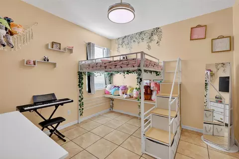 Bedroom - 4008 Eternity Cir, Saint Cloud, FL 34772 photo 3 of 5