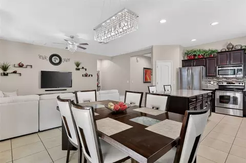 Dining - 4008 Eternity Cir, Saint Cloud, FL 34772 photo 2 of 2