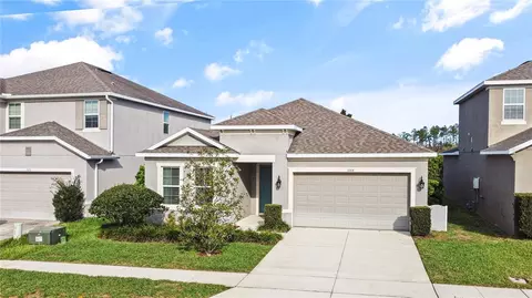 1064 Grand Hilltop Dr, Apopka, FL 32703