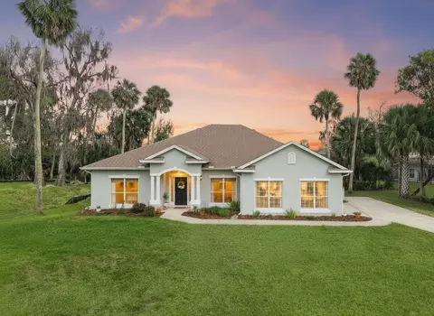16805 Beauclaire Ct, Tavares, FL 32778