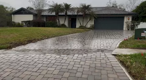 9115 Bay Side Ct, Orlando, FL 32819