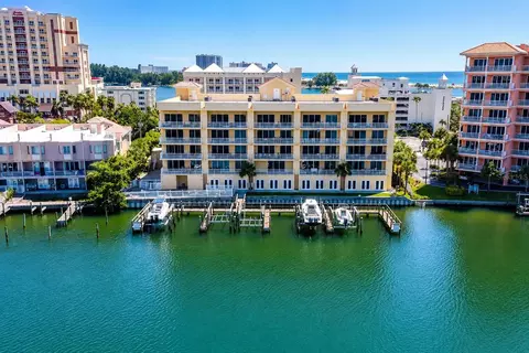 600 Bayway Blvd #304, Clearwater Beach, FL 33767