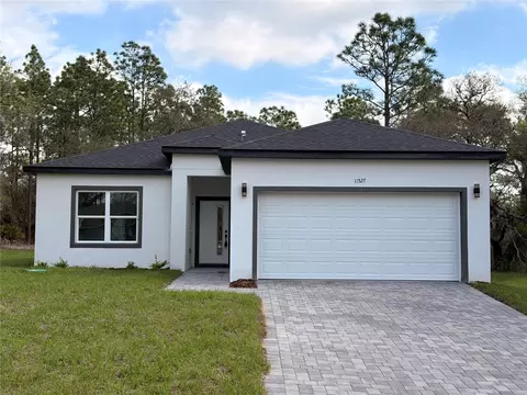 11527 N Condor Dr, Dunnellon, FL 34433