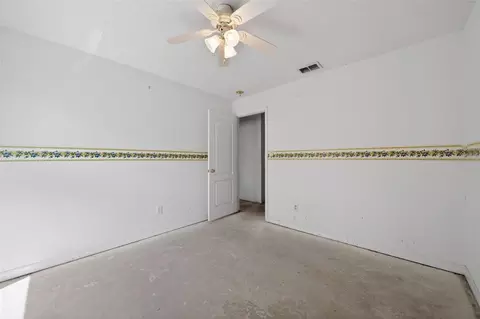 Bedroom - 2518 Maywood St, Eustis, FL 32726 photo 9 of 12