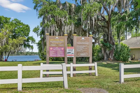 Exterior - 2518 Maywood St, Eustis, FL 32726 photo 6 of 8