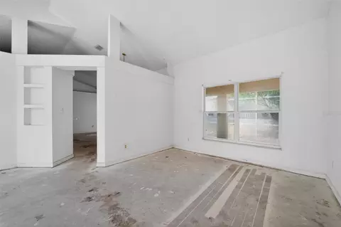 Living - 2518 Maywood St, Eustis, FL 32726 photo 3 of 6