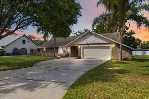 2106 Peach Tree Blvd, Saint Cloud, FL 34769