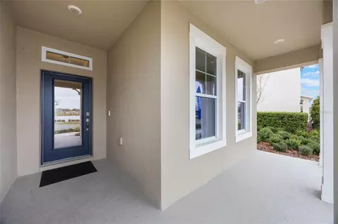 Exterior - 2079 Ashwood Bluff Dr, Ocoee, FL 34761 photo 2 of 8