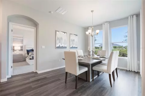 Dining - 2079 Ashwood Bluff Dr, Ocoee, FL 34761 photo 2 of 2