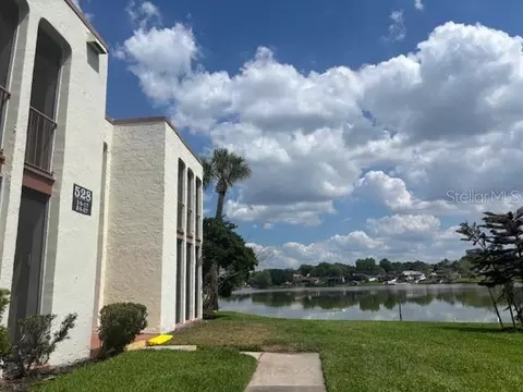 528 Orange Dr #26, Altamonte Springs, FL 32701