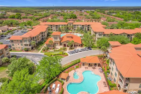 910 Charo Pkwy #311, Davenport, FL 33897