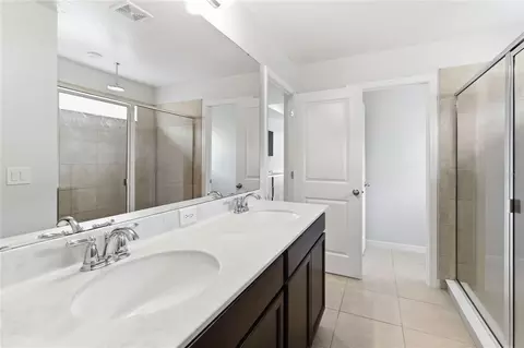 Bath - 1545 Wynell St, Saint Cloud, FL 34771 photo 1 of 4