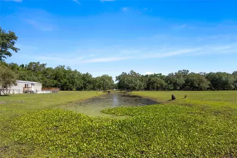 Exterior - 11902 Cr 727, Webster, FL 33597 photo 2 of 4