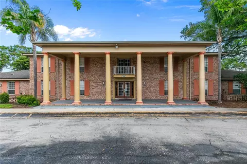 416 Banyon Tree Cir #206, Maitland, FL 32751