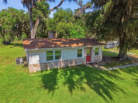 530 Stone Island Rd, Deltona, FL 32725