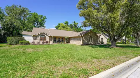 204 Brynwood Ln, Sanford, FL 32771