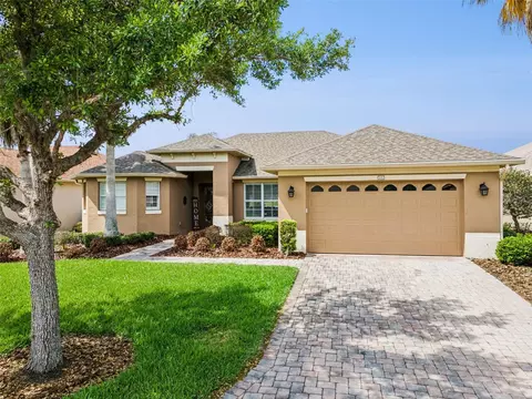 545 Genoa Dr, Kissimmee, FL 34759
