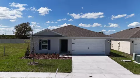 726 Greenway Blvd, Lake Wales, FL 33859