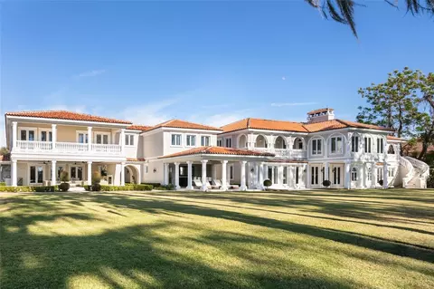 Exterior - 12488 Park Ave, Windermere, FL 34786 photo 9 of 20