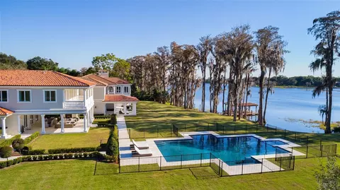 Exterior - 12488 Park Ave, Windermere, FL 34786 photo 13 of 20
