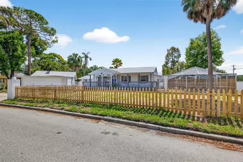 3620 E Tampa Cir, Tampa, FL 33629