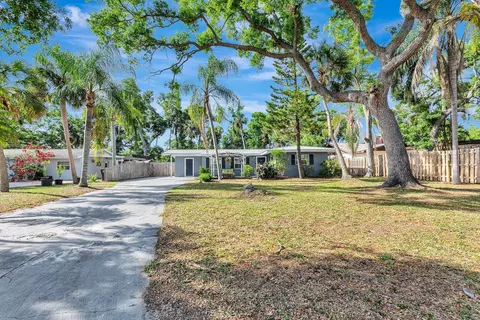 2510 51st Avenue Ter W, Bradenton, FL 34207