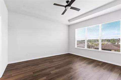 Bedroom - 30139 Hackney Loop, Mount Dora, FL 32757 photo 3 of 4