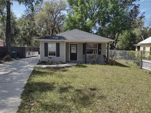 1523 Granite State Ct, Mount Dora, FL 32757