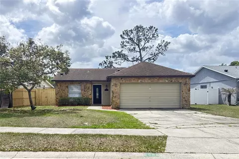 8960 Valencia Gardens Dr, Orlando, FL 32825