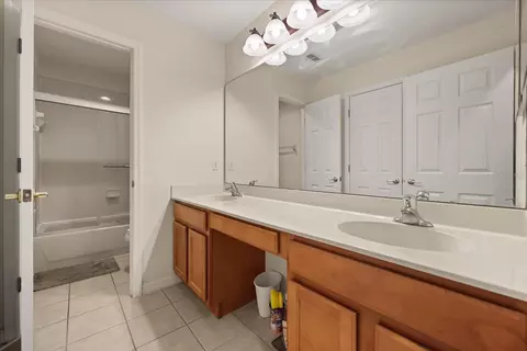 Bath - 2748 Palastro Way, Ocoee, FL 34761 photo 2 of 4
