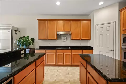 Kitchen - 2748 Palastro Way, Ocoee, FL 34761 photo 2 of 4