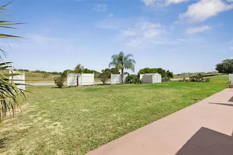 Exterior - 220 Ridgecrest Loop, Minneola, FL 34715 photo 5 of 8