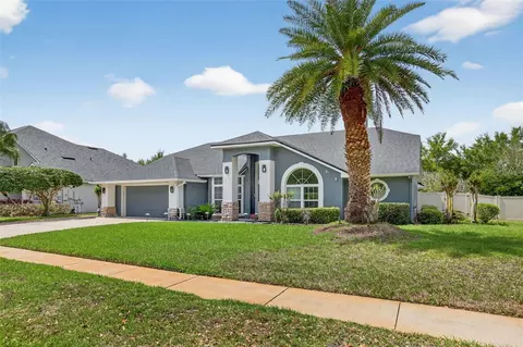 Exterior - 5232 Hammock Cir, Saint Cloud, FL 34771 photo 3 of 8