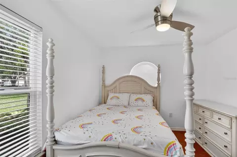 Bedroom - 5232 Hammock Cir, Saint Cloud, FL 34771 photo 5 of 7