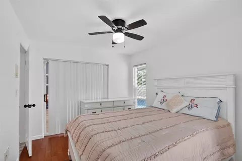 Bedroom - 5232 Hammock Cir, Saint Cloud, FL 34771 photo 3 of 7