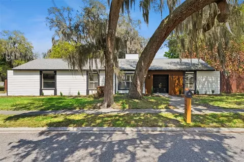 418 E Lakeshore Dr, Ocoee, FL 34761