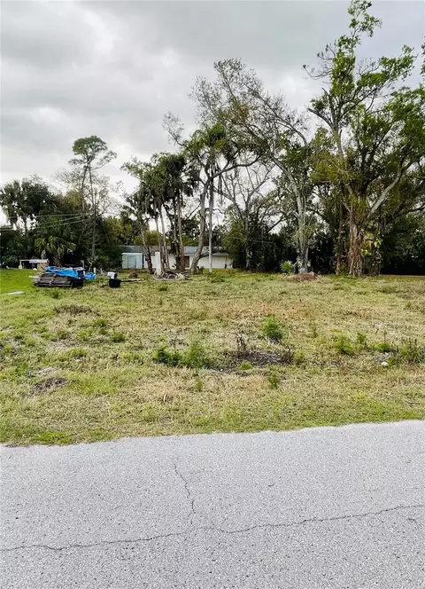 1365 Nimrod St, Port Charlotte, FL 33952