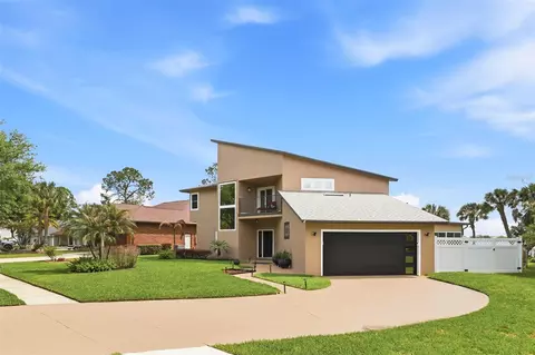 381 Prairie Lake Cv, Altamonte Springs, FL 32701