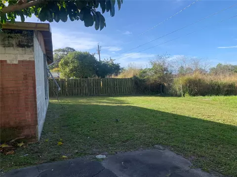3510 Applin Way, Melbourne, FL 32901 photo 2
