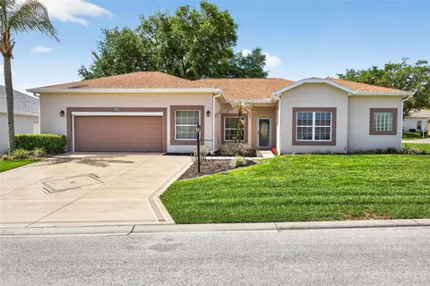 5036 Sawgrass Lake Cir, Leesburg, FL 34748