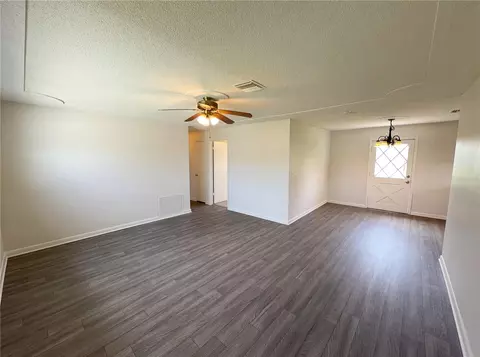 Living - 905 Cedar Dr, Melbourne, FL 32901 photo 2 of 4