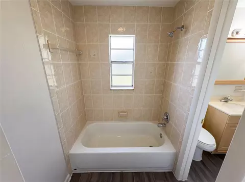 Bath - 905 Cedar Dr, Melbourne, FL 32901 photo 1 of 3