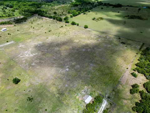 707 Chihuahua Rd, Sebring, FL 33870