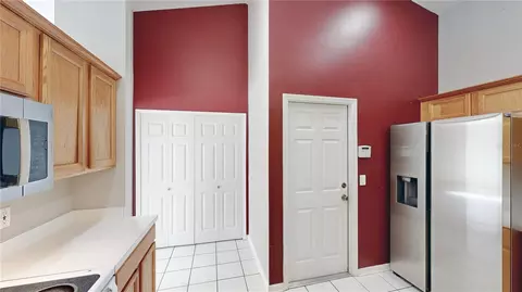 Entry Way - 2401 Cliffdale St, Ocoee, FL 34761 photo 2 of 2