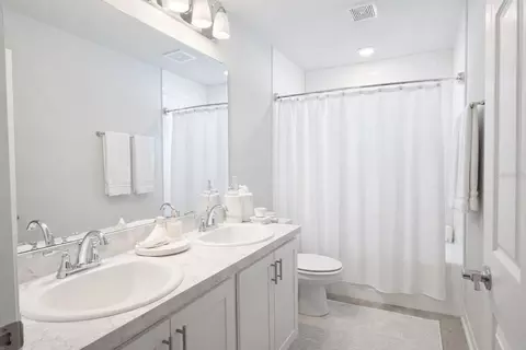 Bath - 7 Polermo Ave, Saint Cloud, FL 34771 photo 4 of 4