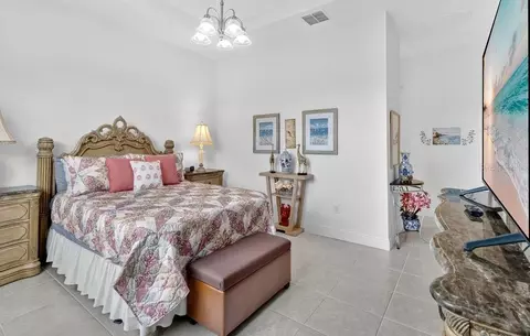 Bedroom - 2303 Datura Loop, Saint Cloud, FL 34772 photo 2 of 2