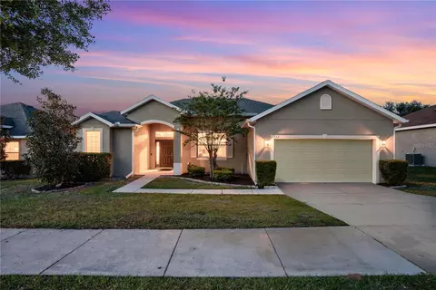 222 Blackstone Creek Rd, Groveland, FL 34736