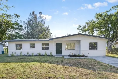 413 Country Club Dr, Oldsmar, FL 34677