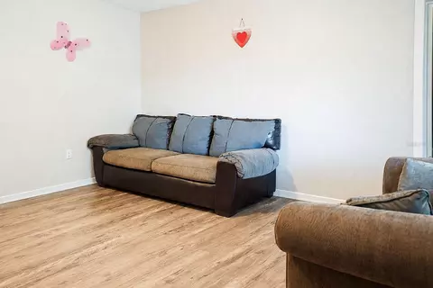 Living - 473 Wurst Rd, Ocoee, FL 34761 photo 1 of 1