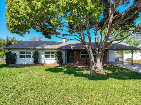 395 Tangelo Dr, Sanford, FL 32771